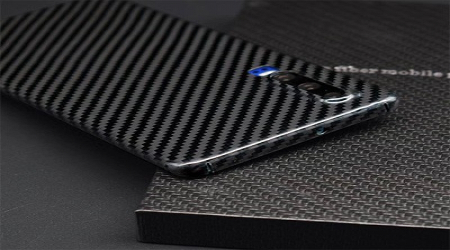 Carbon fiber mobile phone case